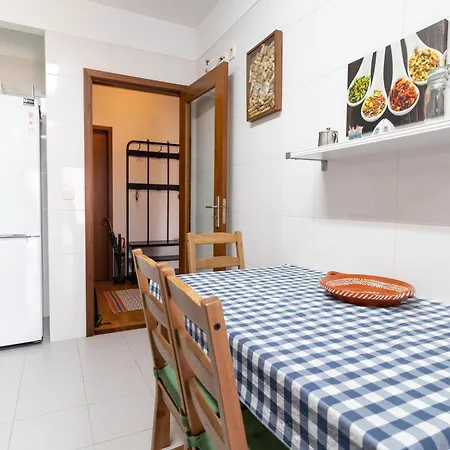 Апартаменты Confortavel Na Se - Minho's Guest *